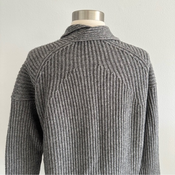 Vince Wool+ Yak Yak Knit Grey Cardigan Sweater M - Picture 5 of 10